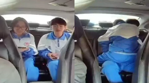 高州四中情侣出租车亲热